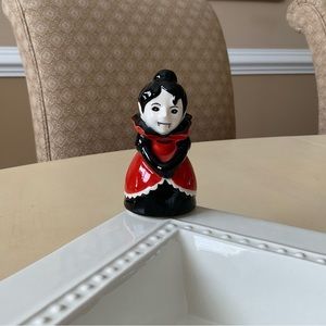 Halloween Vampiress Platter Decoration 🦇